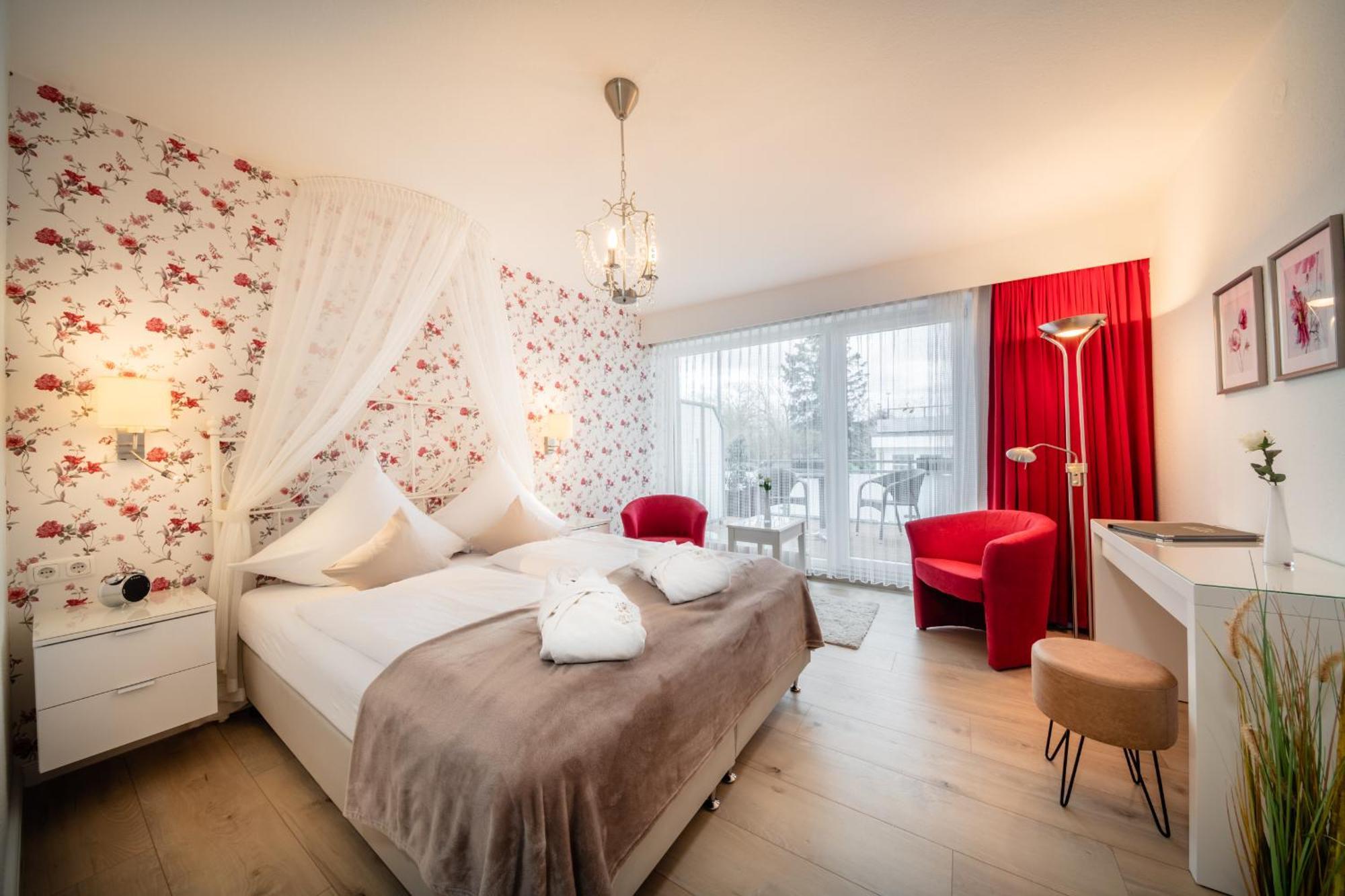 Hofhotel Kraehenberg Grömitz Quarto foto